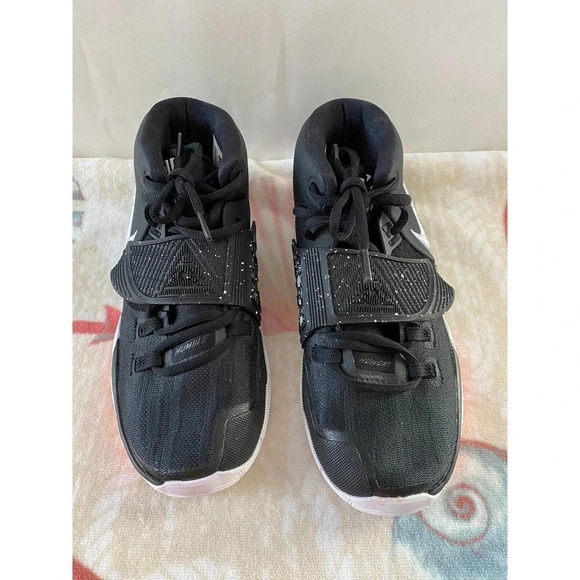 Nike Kyrie 6 Youth Size Athletic US 5.5 Jet Black Lace-Up Sneakers  BQ5599-001 main image 6